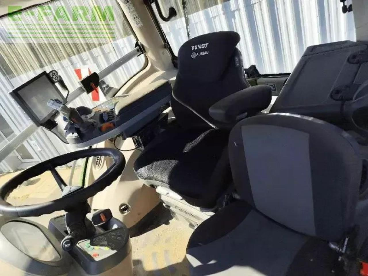 Fendt 826 - Трактор: снимка 5 Fendt 826 - Трактор: снимка 5