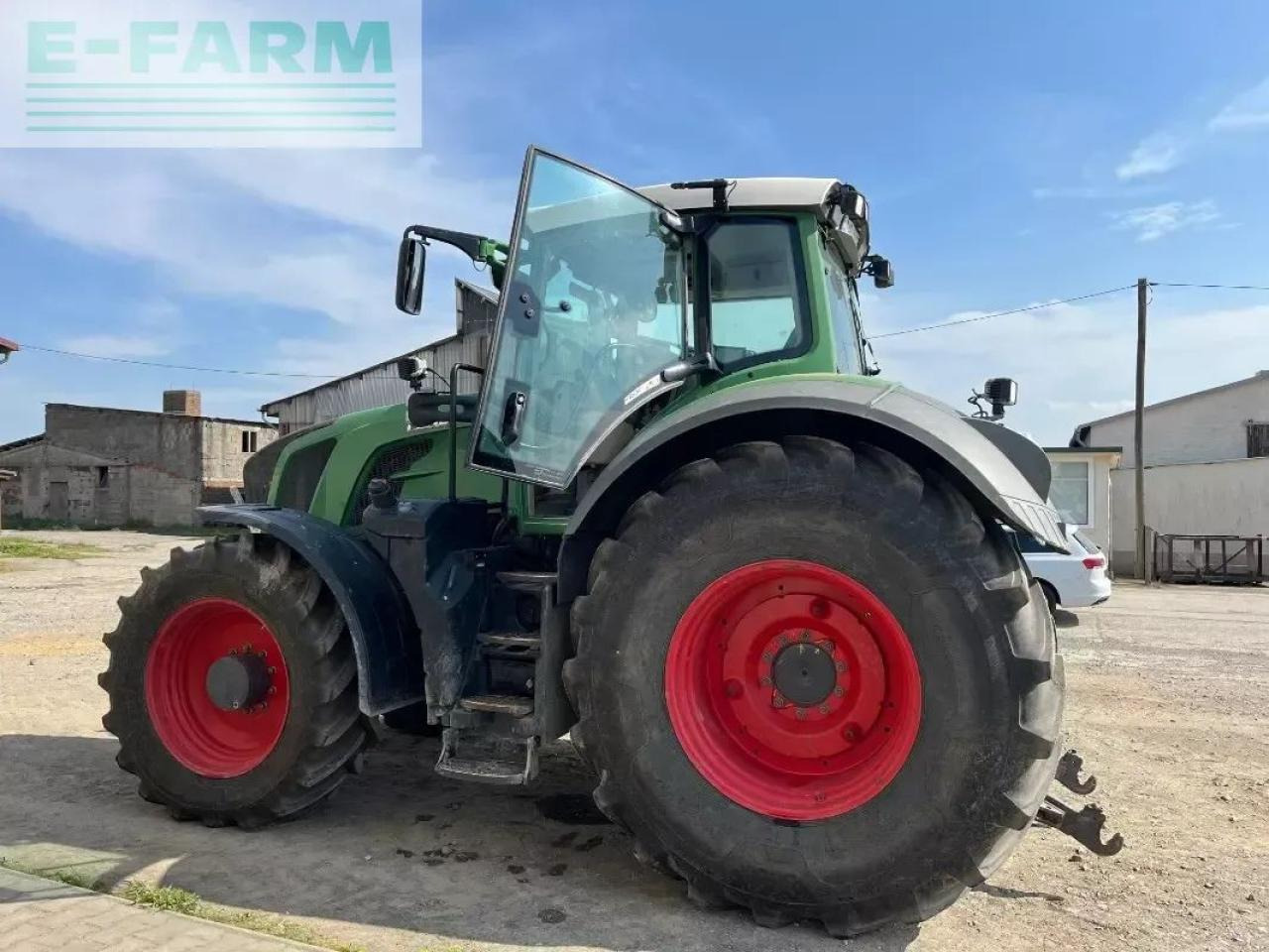 Fendt 826 vario - Трактор: снимка 2 Fendt 826 vario - Трактор: снимка 2