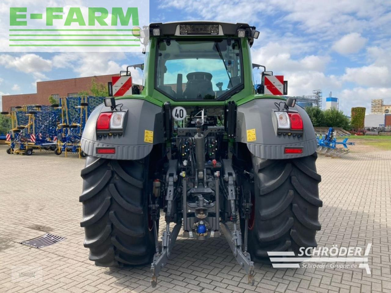Fendt 828 s4 profi plus ProfiPlus - Трактор: снимка 4 Fendt 828 s4 profi plus ProfiPlus - Трактор: снимка 4