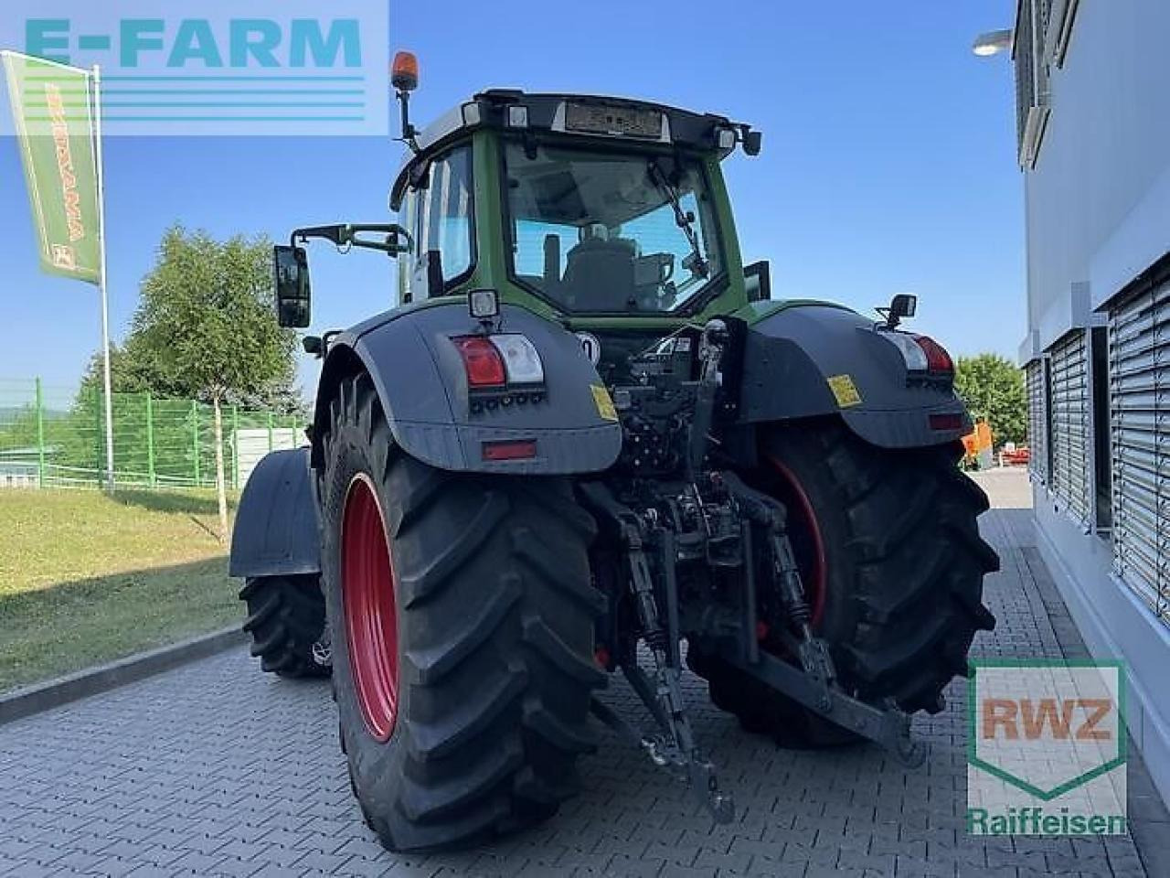 Fendt 828 vario - Трактор: снимка 5 Fendt 828 vario - Трактор: снимка 5