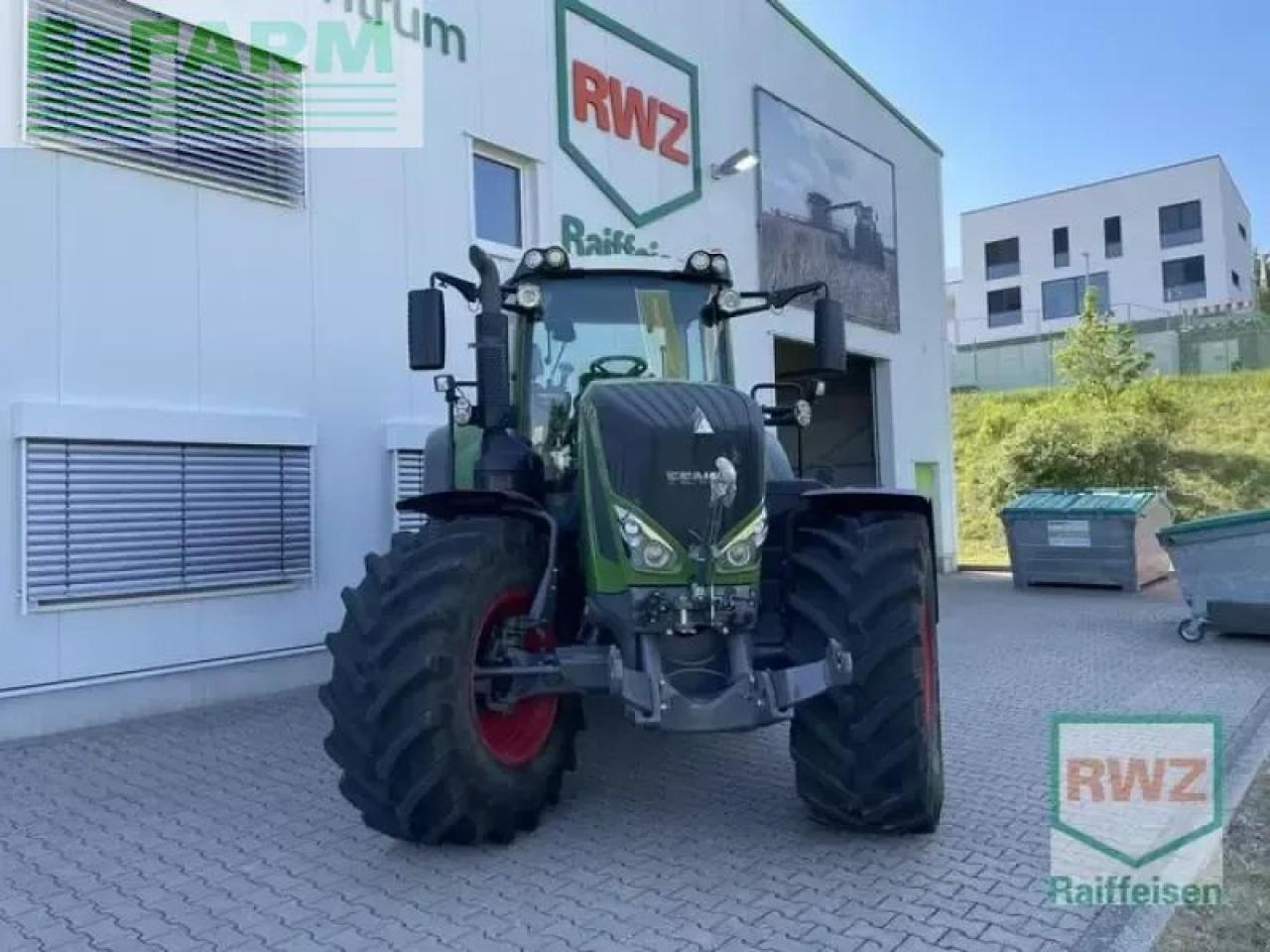 Fendt 828 vario - Трактор: снимка 2 Fendt 828 vario - Трактор: снимка 2