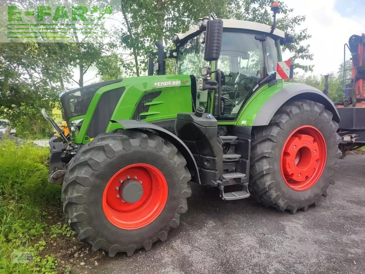 Fendt 828 vario profi Profi - Трактор: снимка 1 Fendt 828 vario profi Profi - Трактор: снимка 1