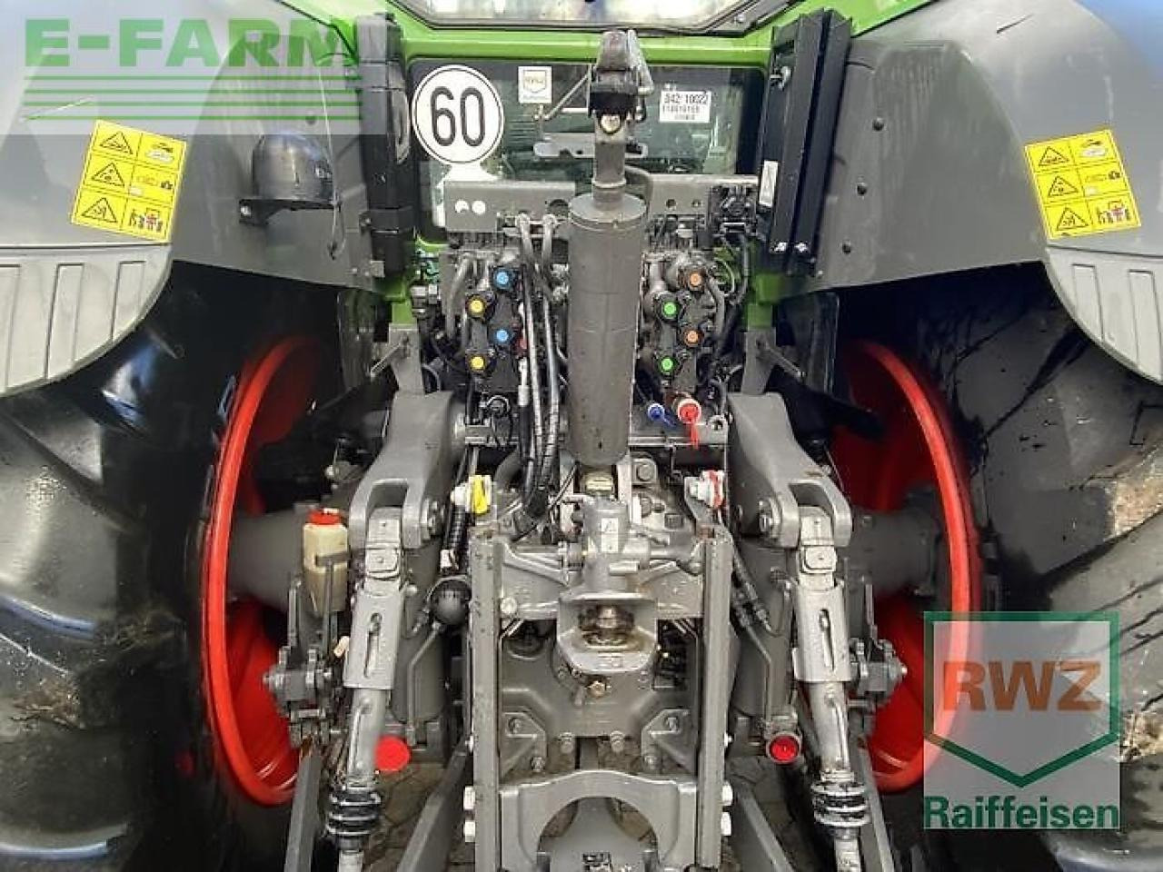 Fendt 828 vario s4 - Трактор: снимка 4 Fendt 828 vario s4 - Трактор: снимка 4