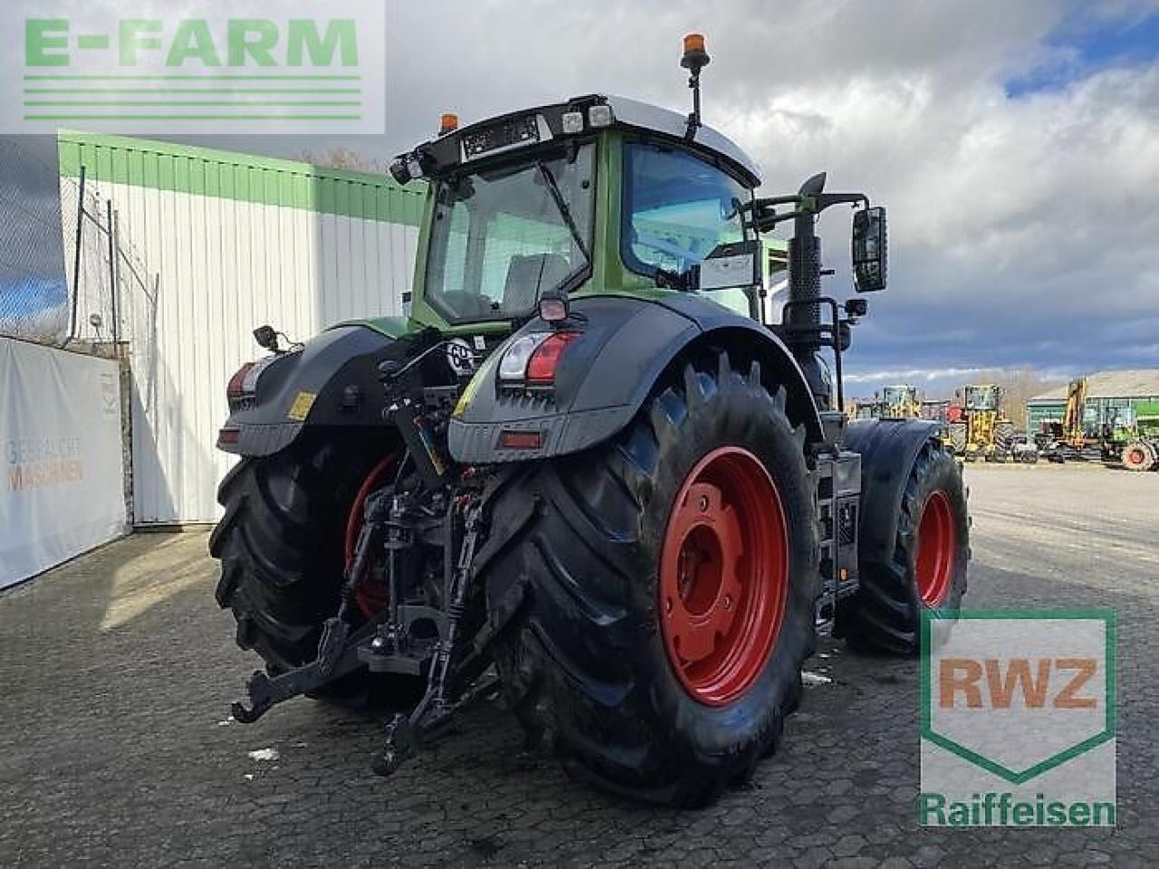 Fendt 828 vario s4 - Трактор: снимка 2 Fendt 828 vario s4 - Трактор: снимка 2