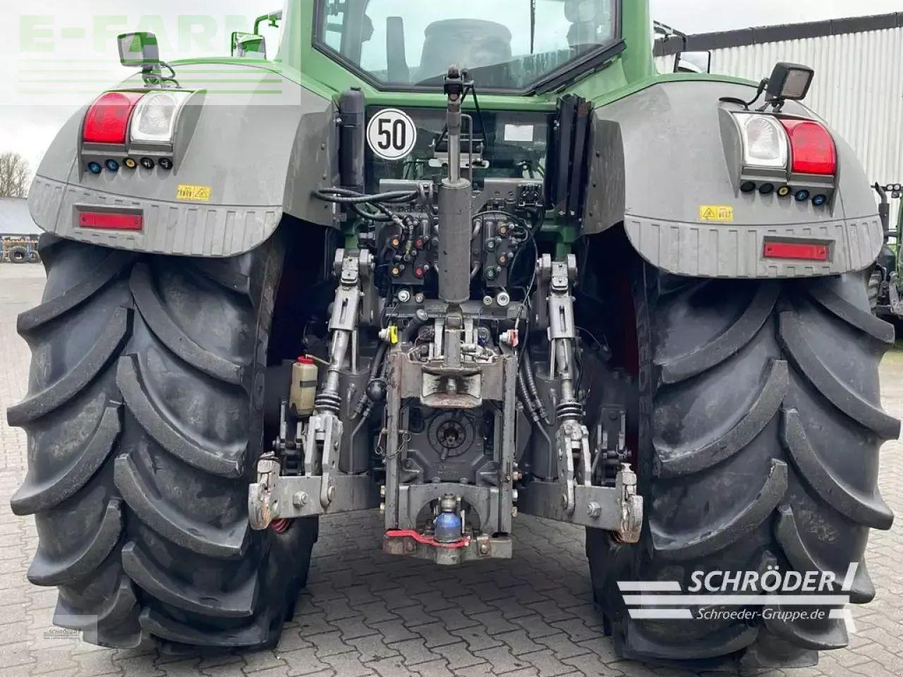 Fendt 828 vario s4 profi Profi - Трактор: снимка 5 Fendt 828 vario s4 profi Profi - Трактор: снимка 5