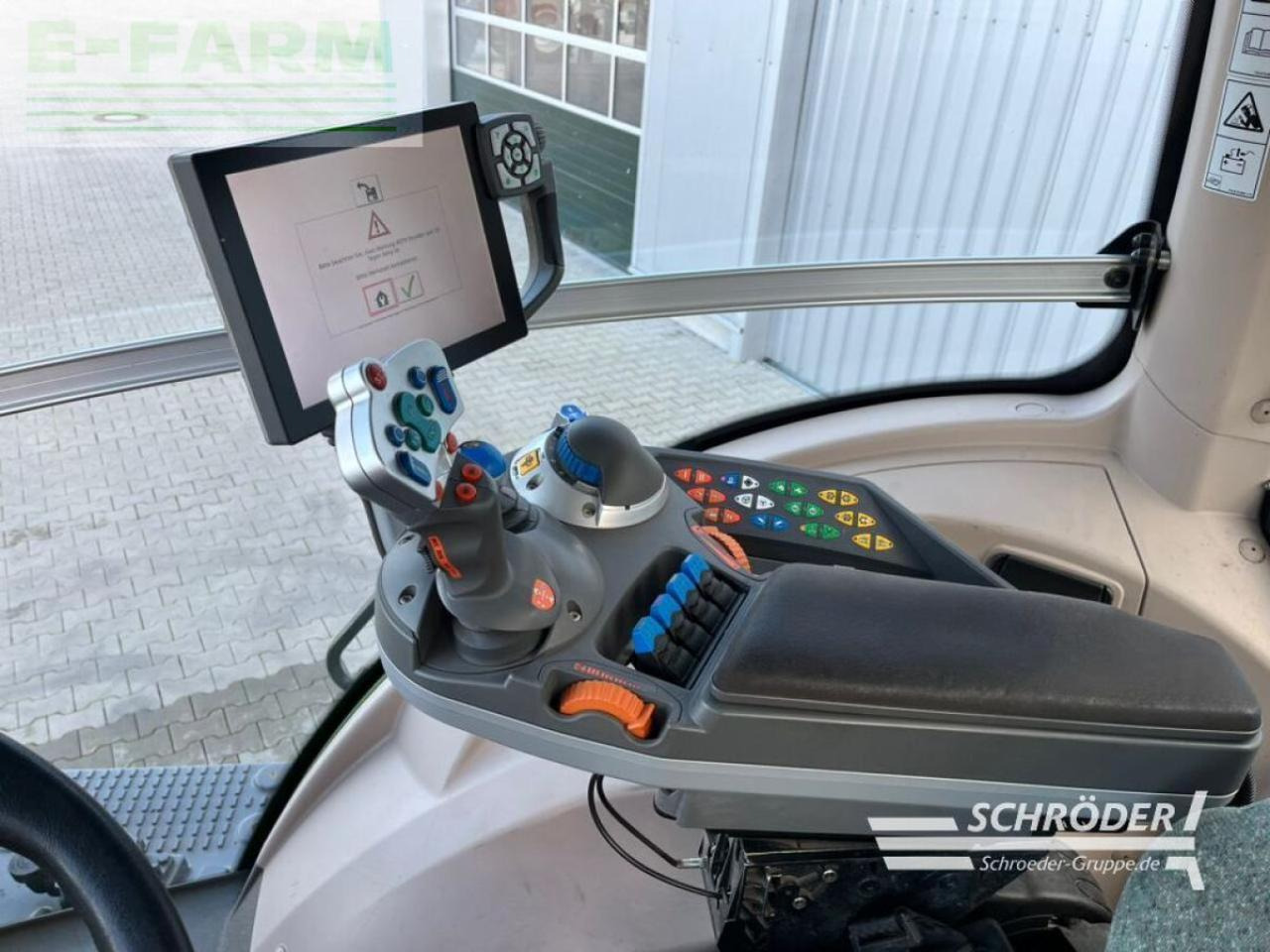 Трактор Fendt 828 vario s4 profi plus ProfiPlus: снимка 6