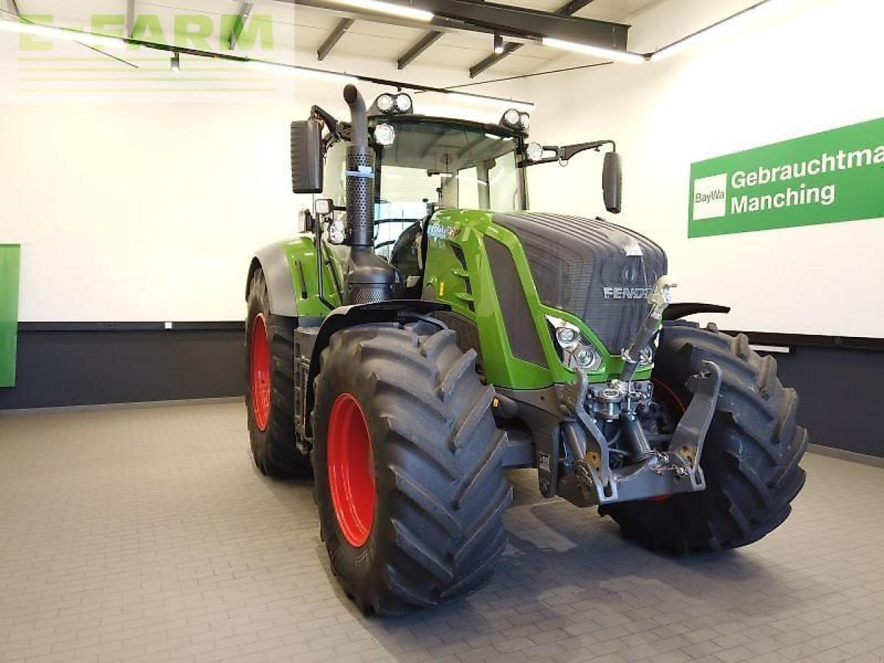 Fendt 828 vario s4 profi plus ProfiPlus - Трактор: снимка 3 Fendt 828 vario s4 profi plus ProfiPlus - Трактор: снимка 3