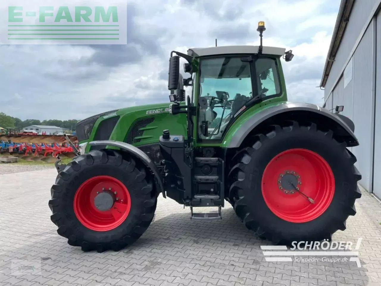 Fendt 828 vario s4 profi plus ProfiPlus - Трактор: снимка 4 Fendt 828 vario s4 profi plus ProfiPlus - Трактор: снимка 4