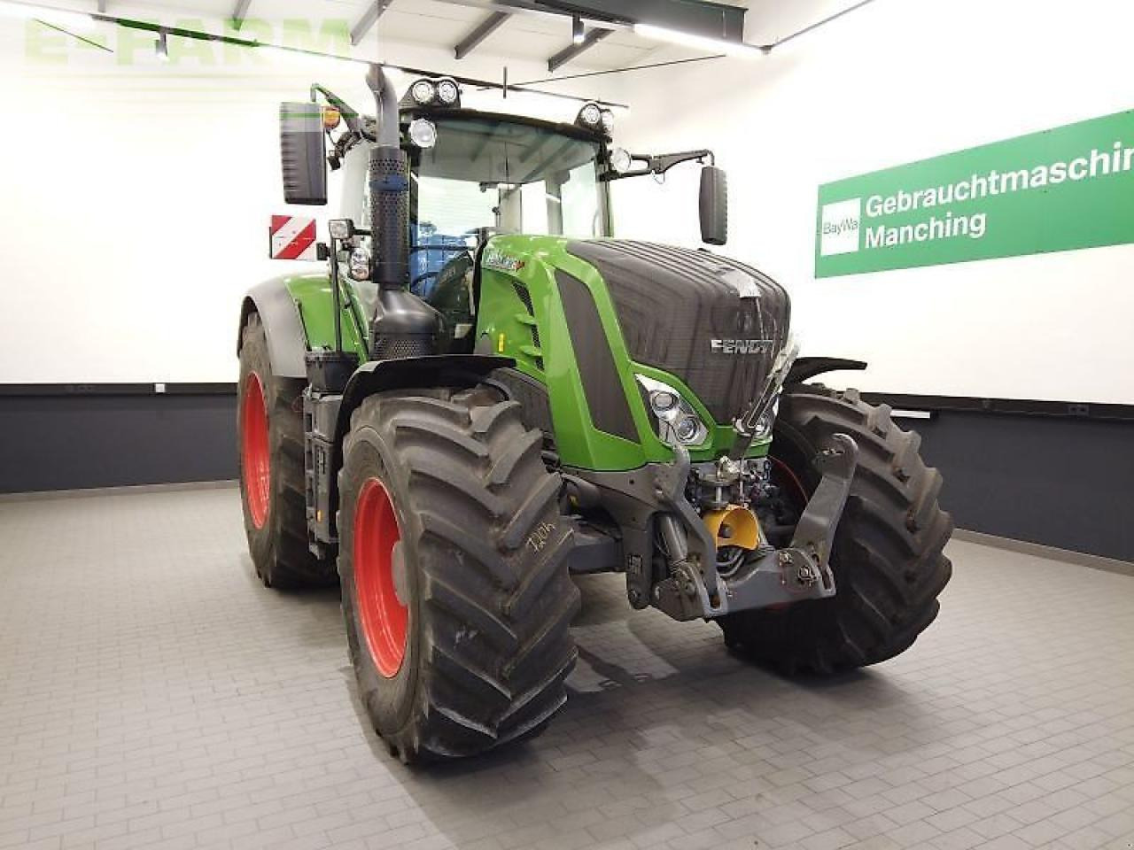 Fendt 828 vario s4 profi plus ProfiPlus - Трактор: снимка 3 Fendt 828 vario s4 profi plus ProfiPlus - Трактор: снимка 3