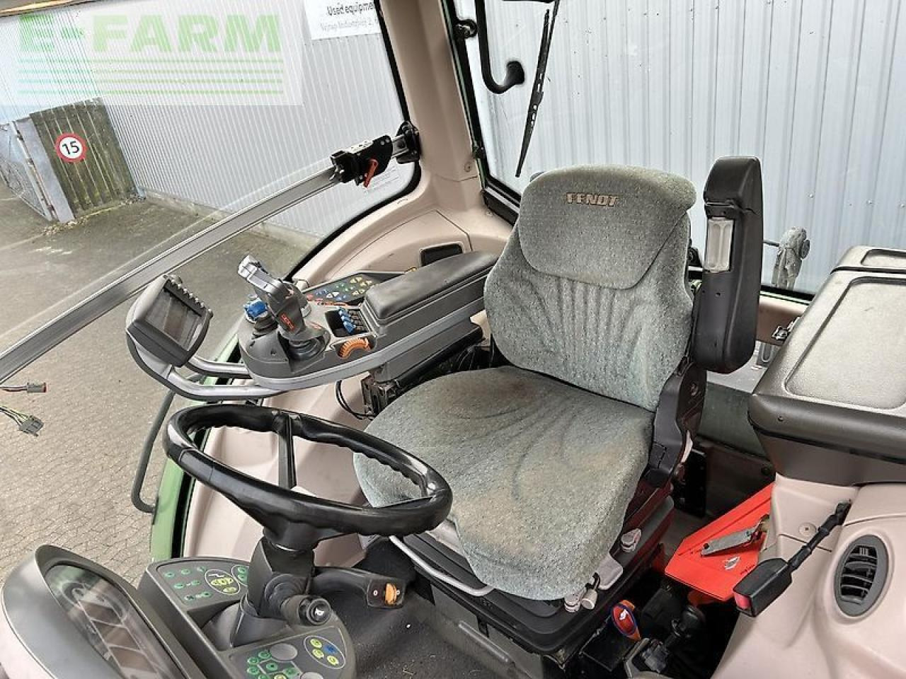Трактор Fendt 933: снимка 15