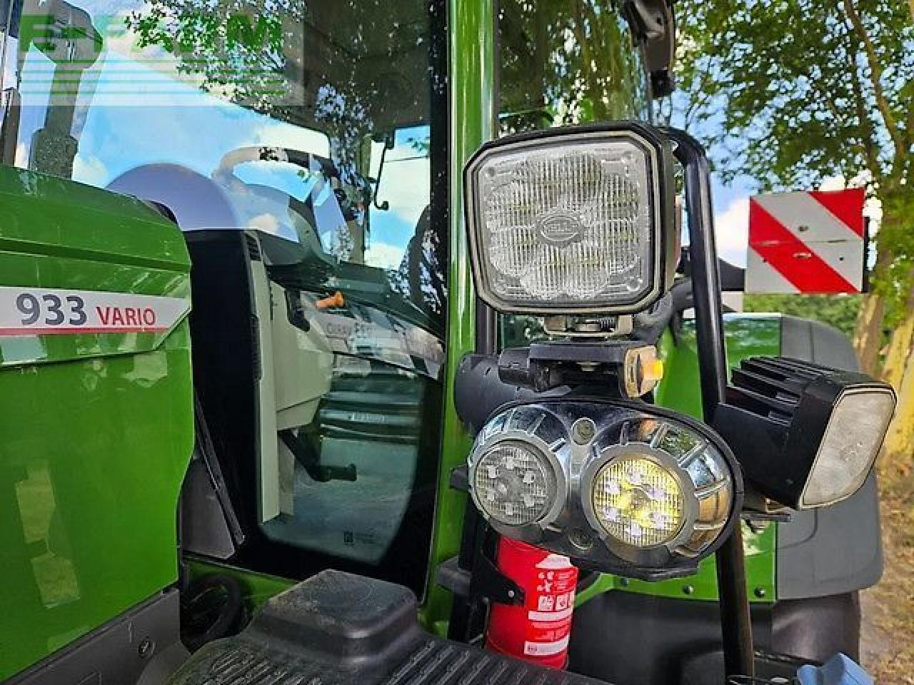 Трактор Fendt 933 gen6 profi plus 1900h ( 930 936 939 942 ): снимка 25 Трактор Fendt 933 gen6 profi plus 1900h ( 930 936 939 942 ): снимка 25