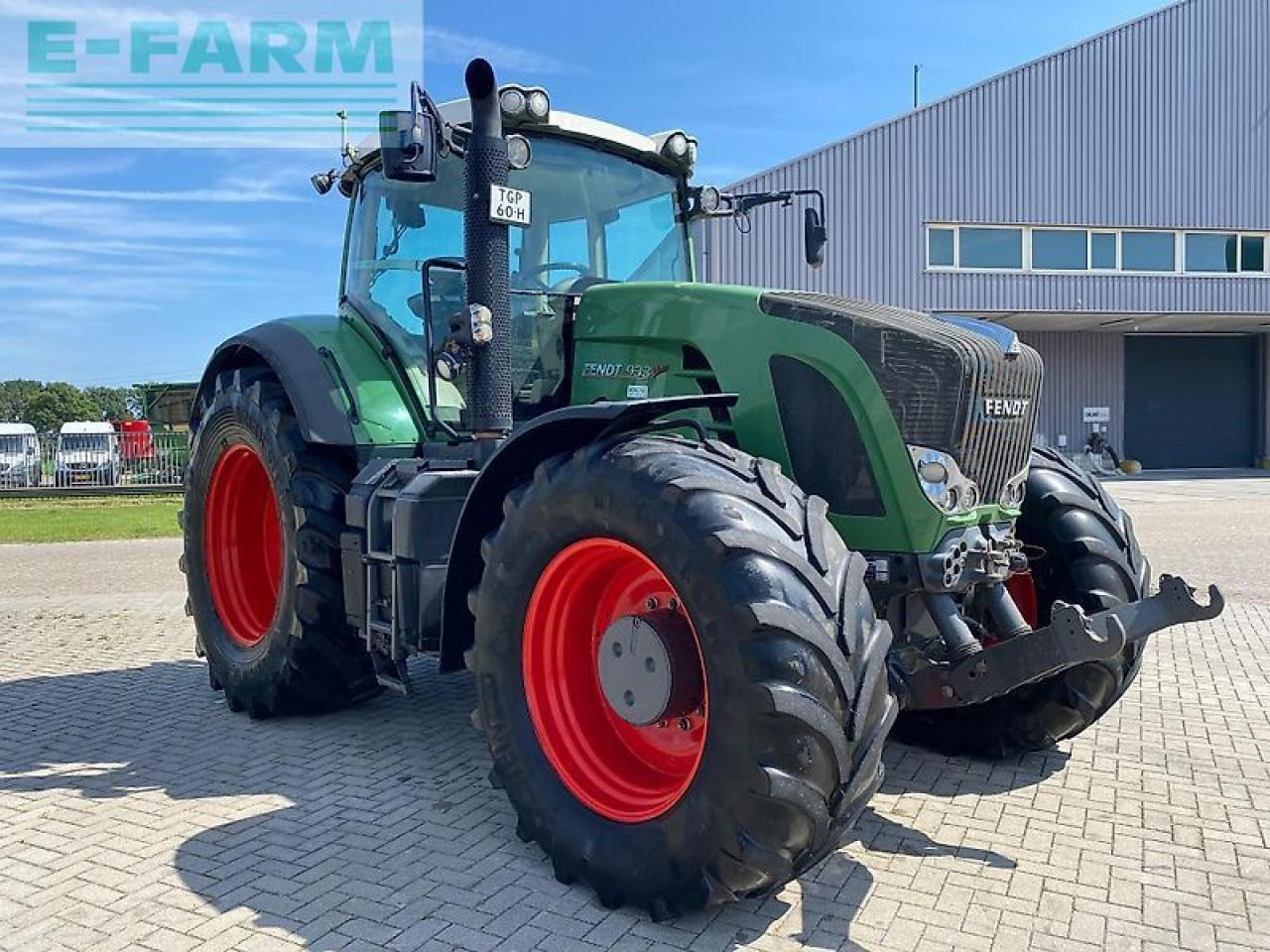 Трактор Fendt 933 vario com3: снимка 16