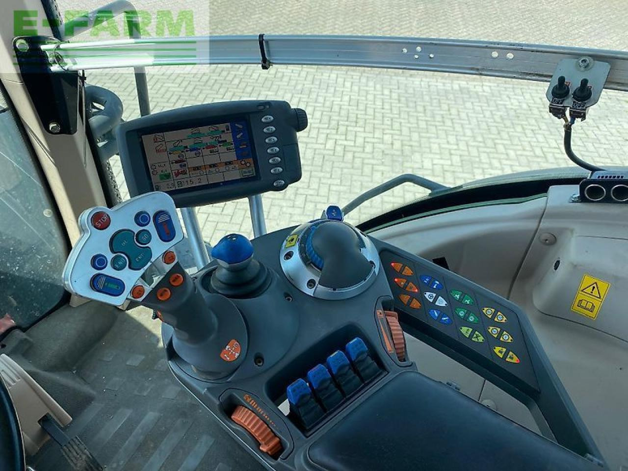 Трактор Fendt 933 vario com3: снимка 12