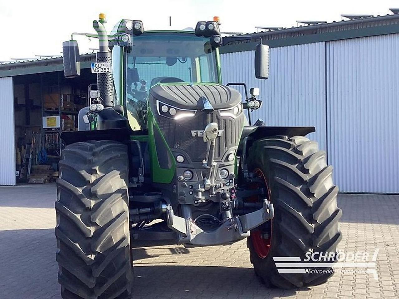 Fendt 933 vario gen7 profi plus ProfiPlus - Трактор: снимка 2 Fendt 933 vario gen7 profi plus ProfiPlus - Трактор: снимка 2