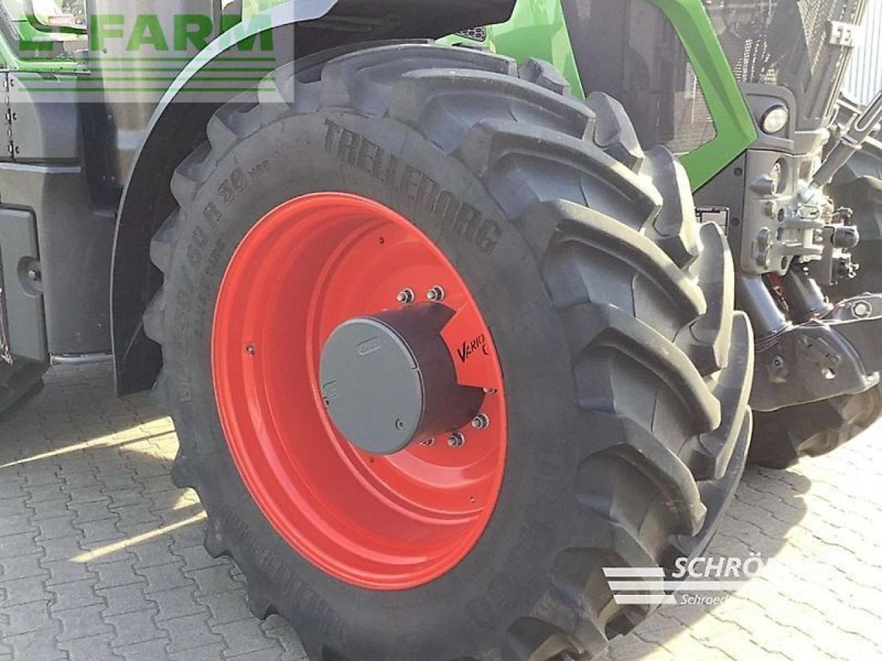 Fendt 933 vario gen7 profi plus ProfiPlus - Трактор: снимка 3 Fendt 933 vario gen7 profi plus ProfiPlus - Трактор: снимка 3
