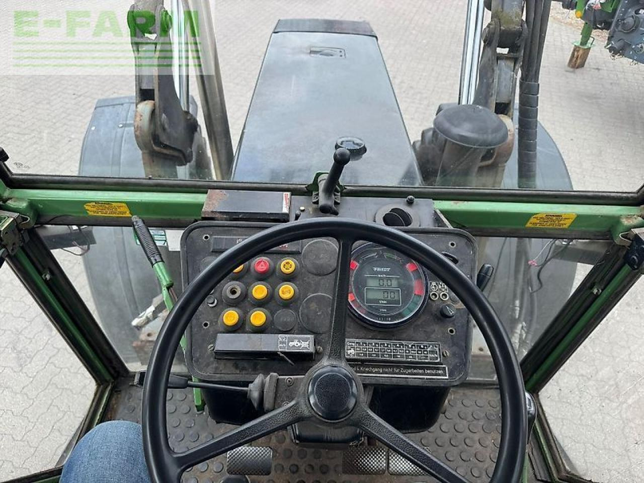 Fendt favorit 612 lsa - Трактор: снимка 2 Fendt favorit 612 lsa - Трактор: снимка 2