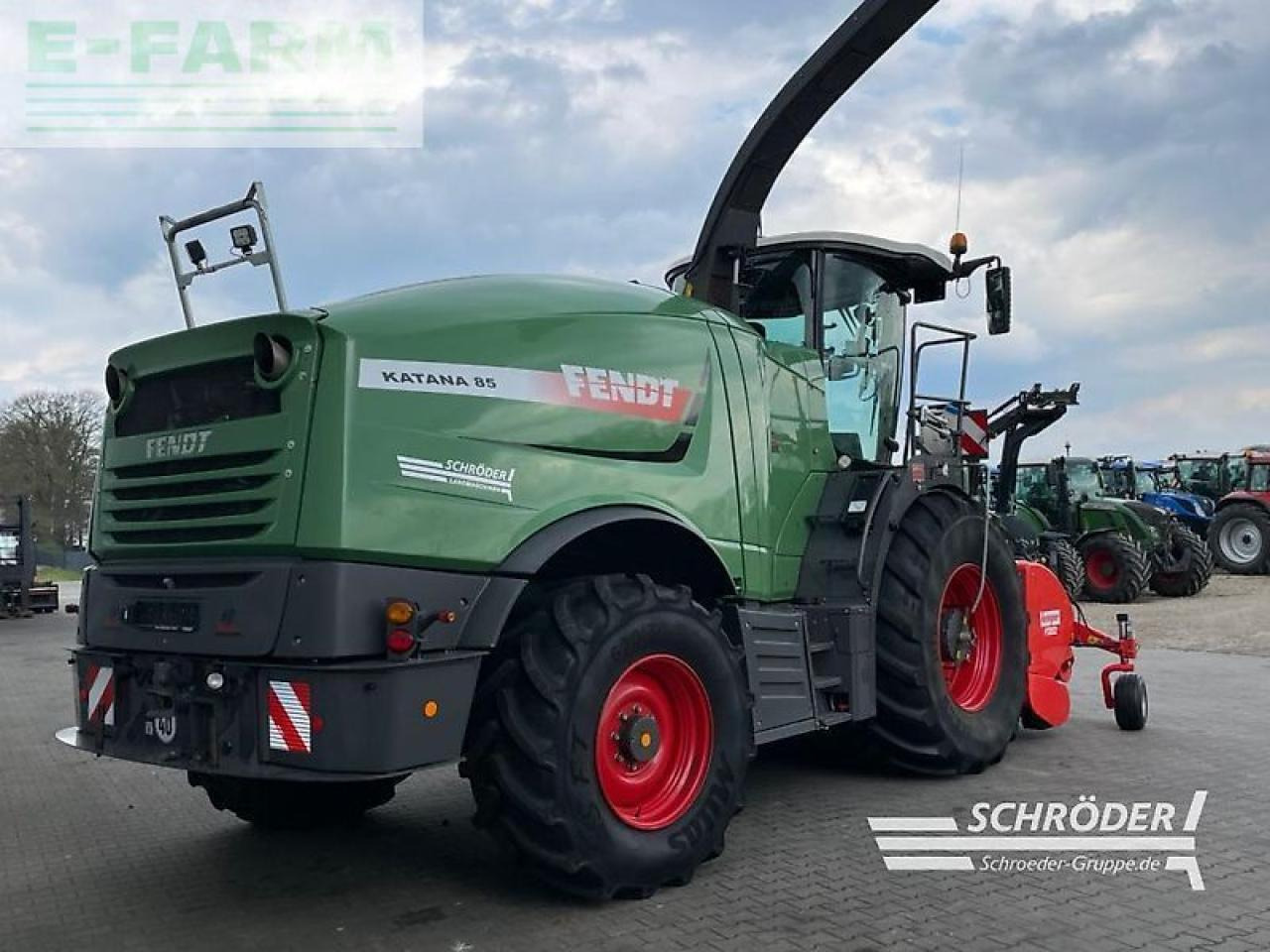 Fendt katana 85 + kemper 390plus + kemper 3002 - Силажокомбайн: снимка 4 Fendt katana 85 + kemper 390plus + kemper 3002 - Силажокомбайн: снимка 4