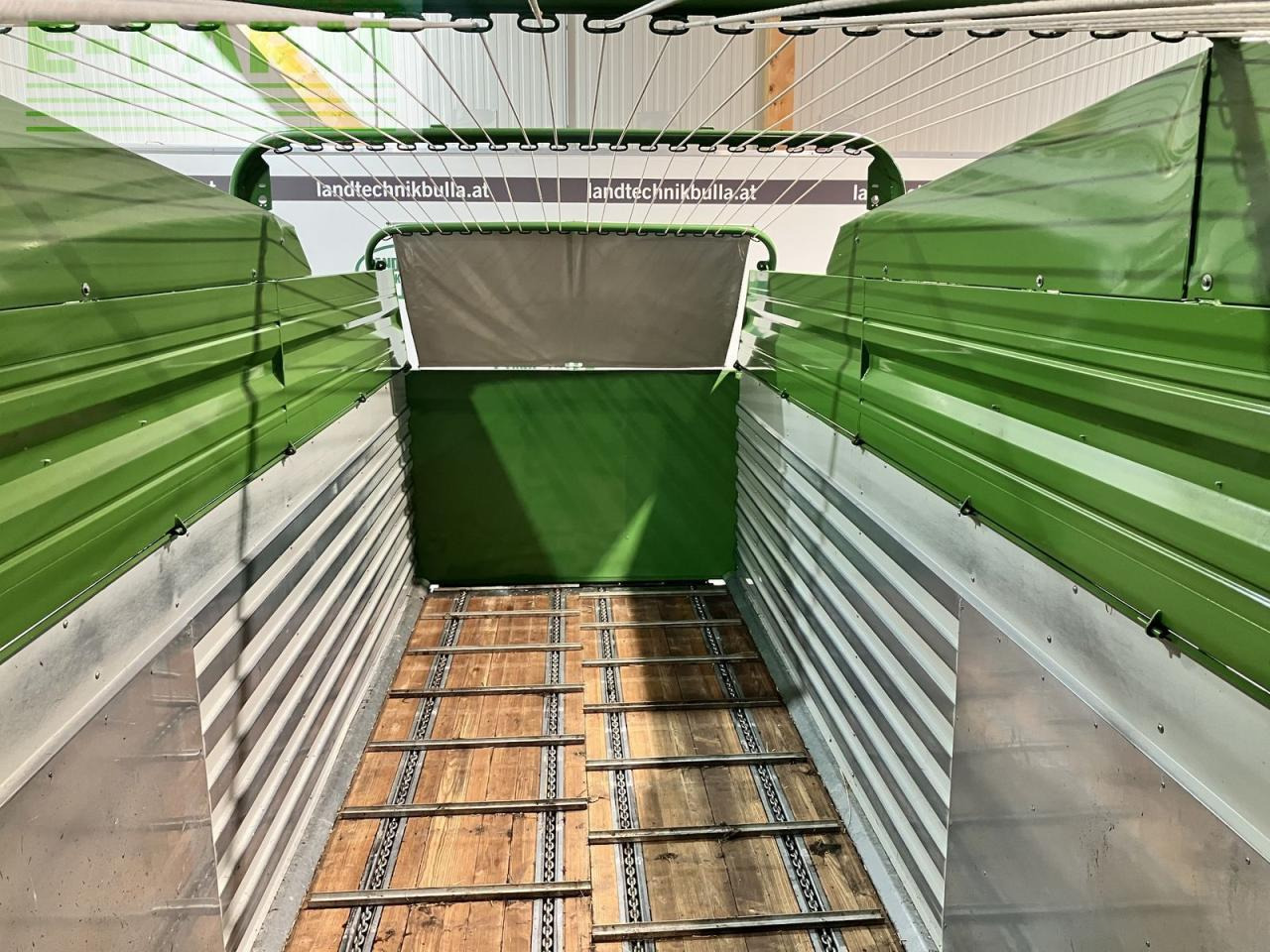 Селскостопанско ремарке самосвал Fendt tigo 50 mr profi: снимка 22 Селскостопанско ремарке самосвал Fendt tigo 50 mr profi: снимка 22