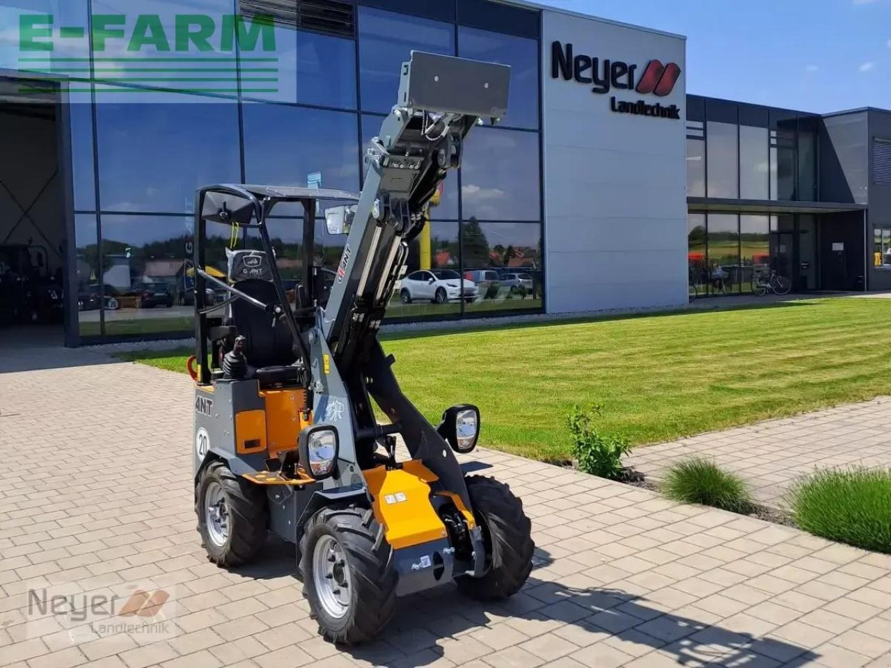 Giant g1100 tele - Колесен товарач: снимка 1 Giant g1100 tele - Колесен товарач: снимка 1