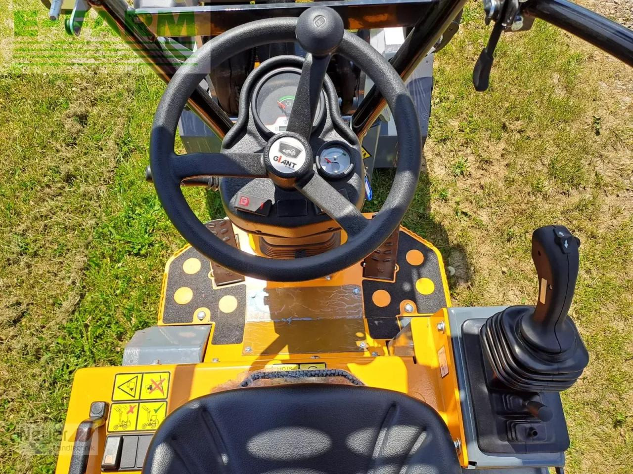 Giant g1200 tele - Колесен товарач: снимка 4 Giant g1200 tele - Колесен товарач: снимка 4