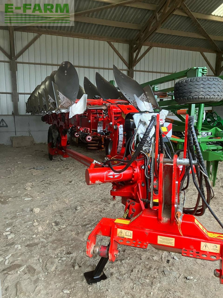 Gregoire Besson 8 corps - Плуг: снимка 1 Gregoire Besson 8 corps - Плуг: снимка 1