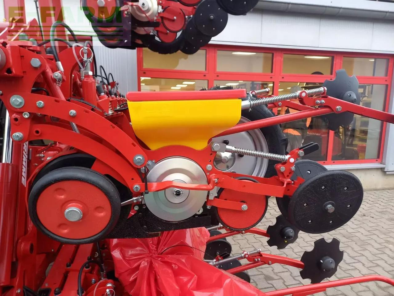 Grimme matrix 1800 - Прецизна сеялка: снимка 4 Grimme matrix 1800 - Прецизна сеялка: снимка 4