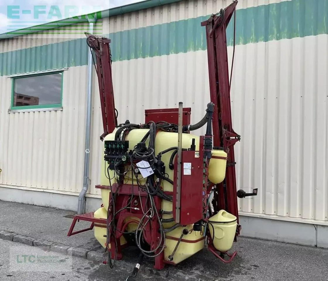 Hardi Master 1200 - Прикачна пръскачка: снимка 2 Hardi Master 1200 - Прикачна пръскачка: снимка 2