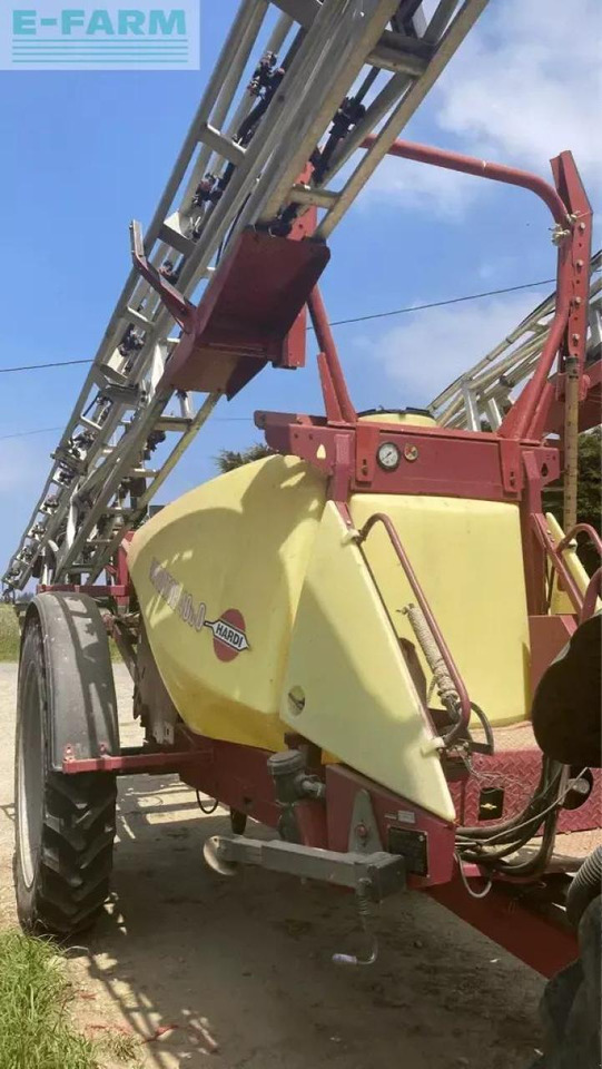 Hardi navigator 4000 - Прикачна пръскачка: снимка 2 Hardi navigator 4000 - Прикачна пръскачка: снимка 2