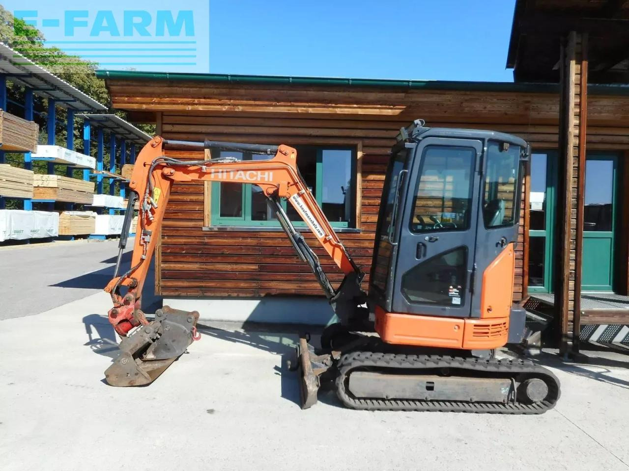 Hitachi zx26u-6 ( 2.740kg ) powertilt u. hydr. sw - Мини багер: снимка 1 Hitachi zx26u-6 ( 2.740kg ) powertilt u. hydr. sw - Мини багер: снимка 1
