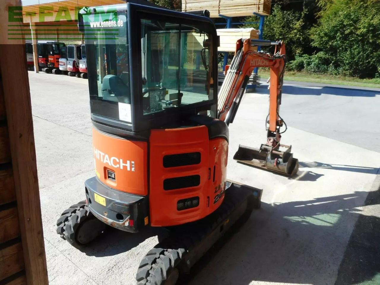 Hitachi zx26u-6 ( 2.740kg ) powertilt u. hydr. sw - Мини багер: снимка 4 Hitachi zx26u-6 ( 2.740kg ) powertilt u. hydr. sw - Мини багер: снимка 4
