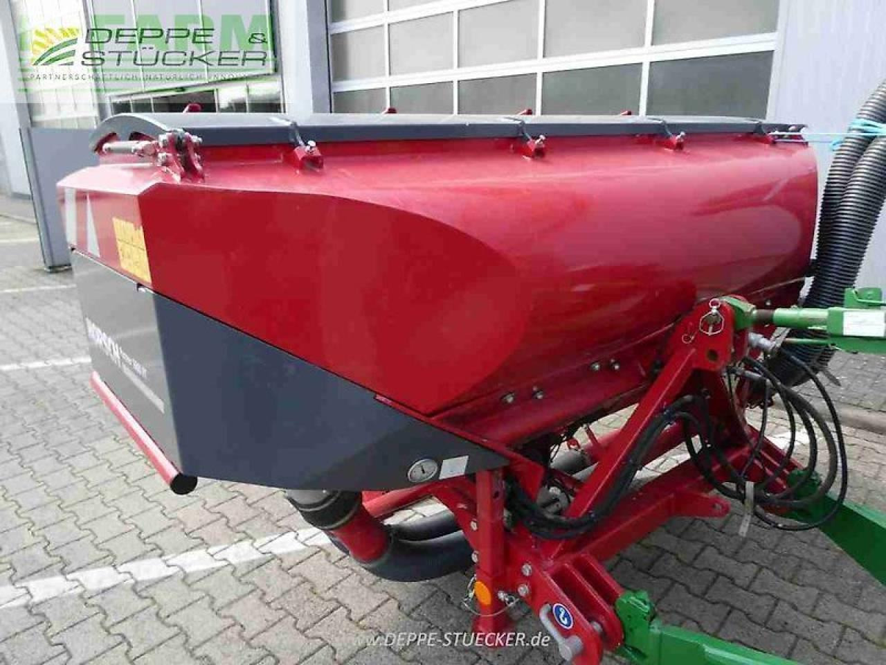 Horsch taro 6 sl mit fronttank partner 1600ft - Сеялка: снимка 3 Horsch taro 6 sl mit fronttank partner 1600ft - Сеялка: снимка 3
