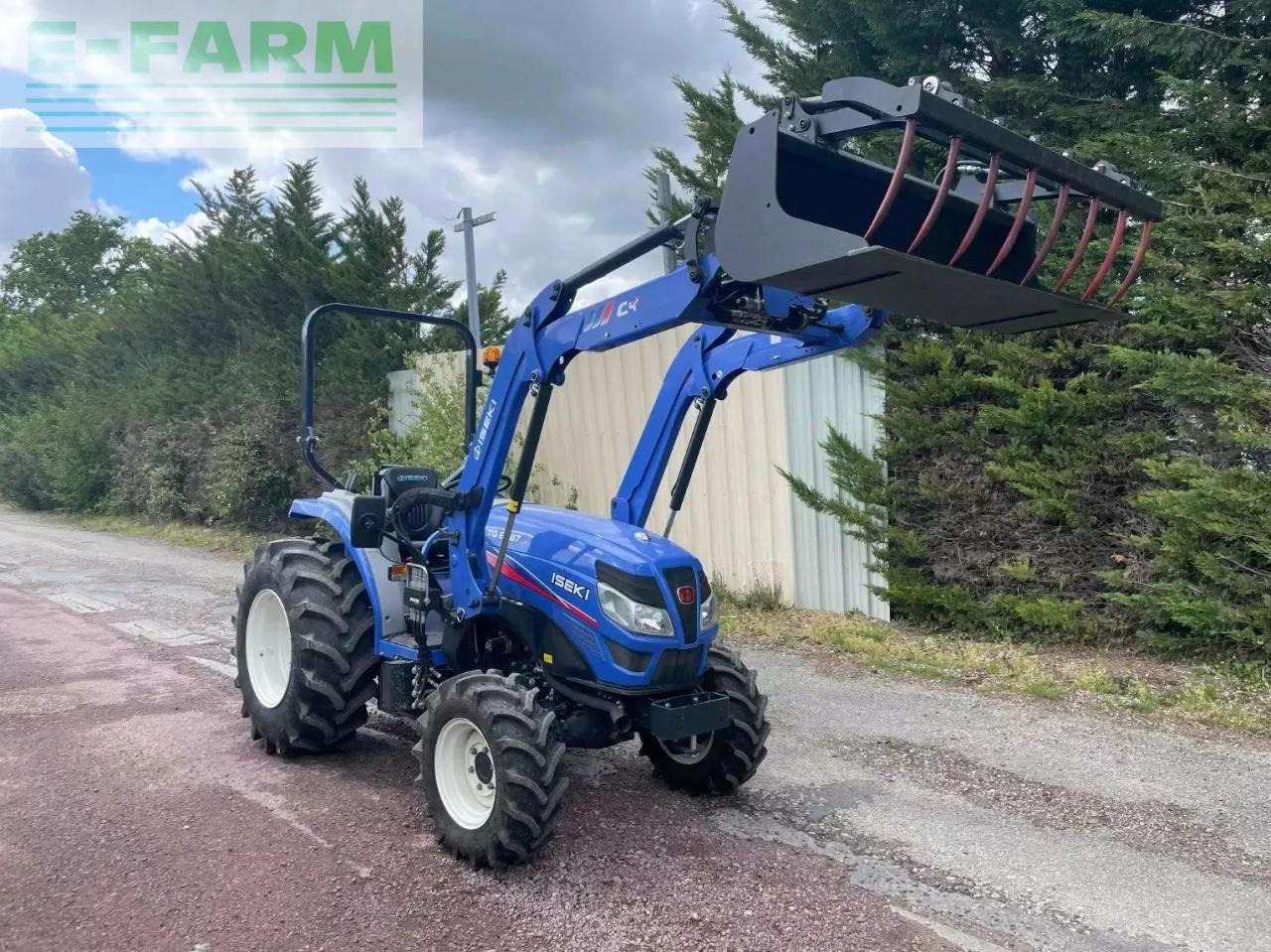 Iseki tracteur agricole tg6687 iseki - Трактор: снимка 1 Iseki tracteur agricole tg6687 iseki - Трактор: снимка 1