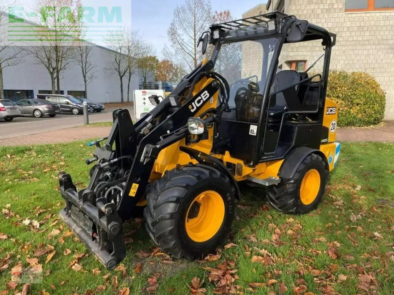JCB 403 e agri hoflader, förderfähig - Мини багер: снимка 3 JCB 403 e agri hoflader, förderfähig - Мини багер: снимка 3