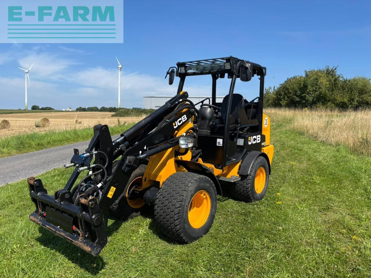 JCB 403 plus mit fahrerschutzdach - Мини багер: снимка 2 JCB 403 plus mit fahrerschutzdach - Мини багер: снимка 2