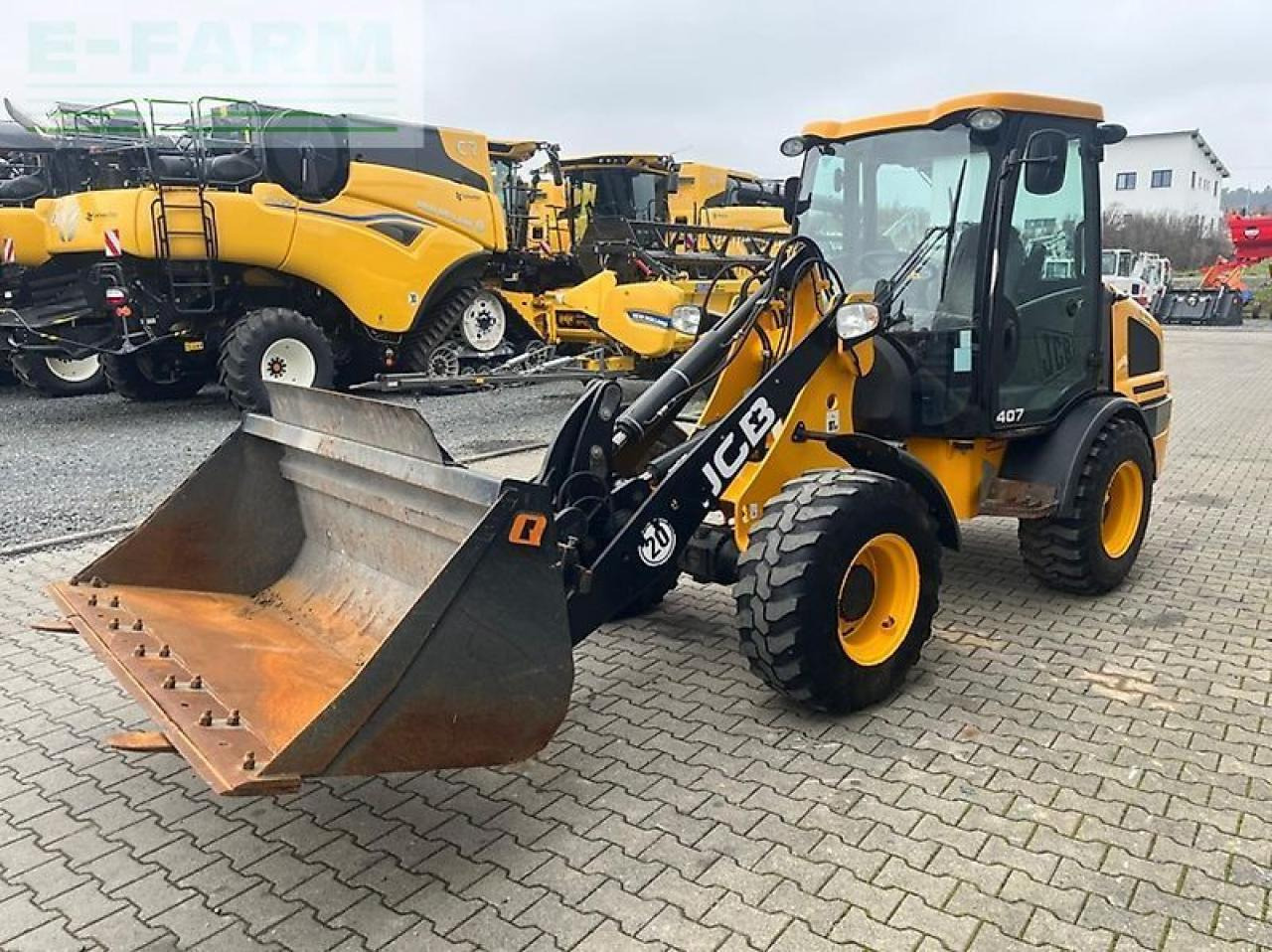 JCB 407 - Мини багер: снимка 2 JCB 407 - Мини багер: снимка 2