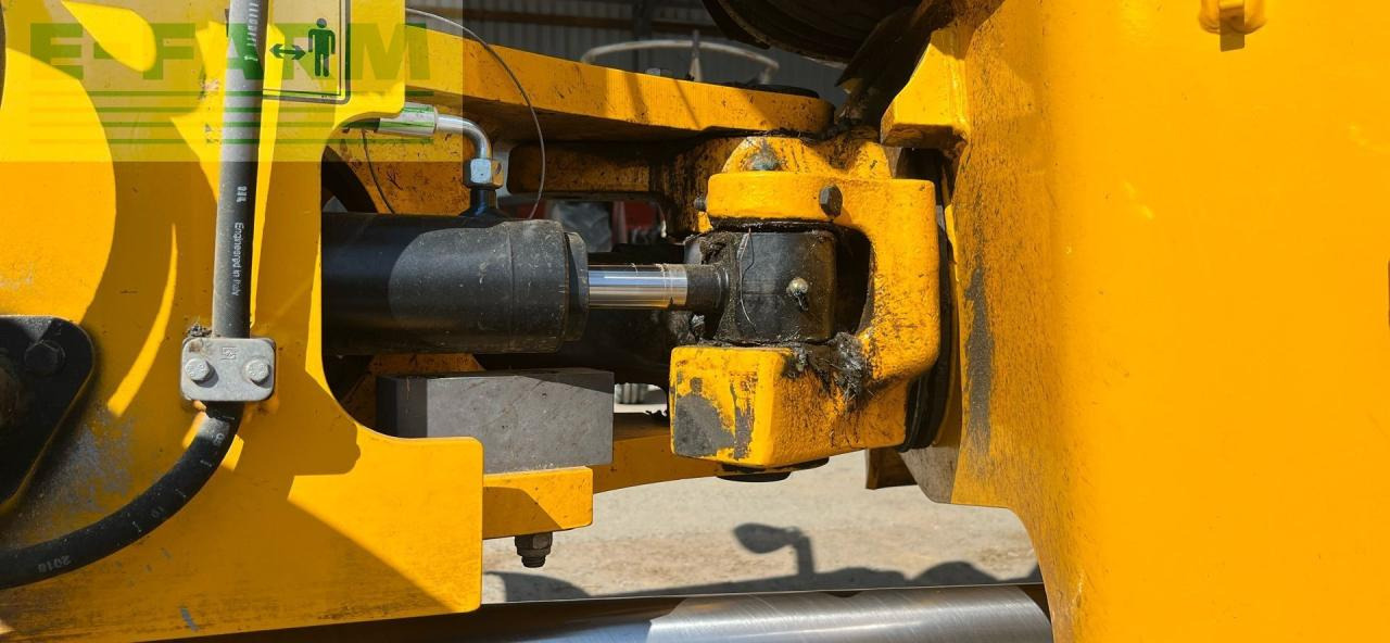 Мини багер JCB 409: снимка 13