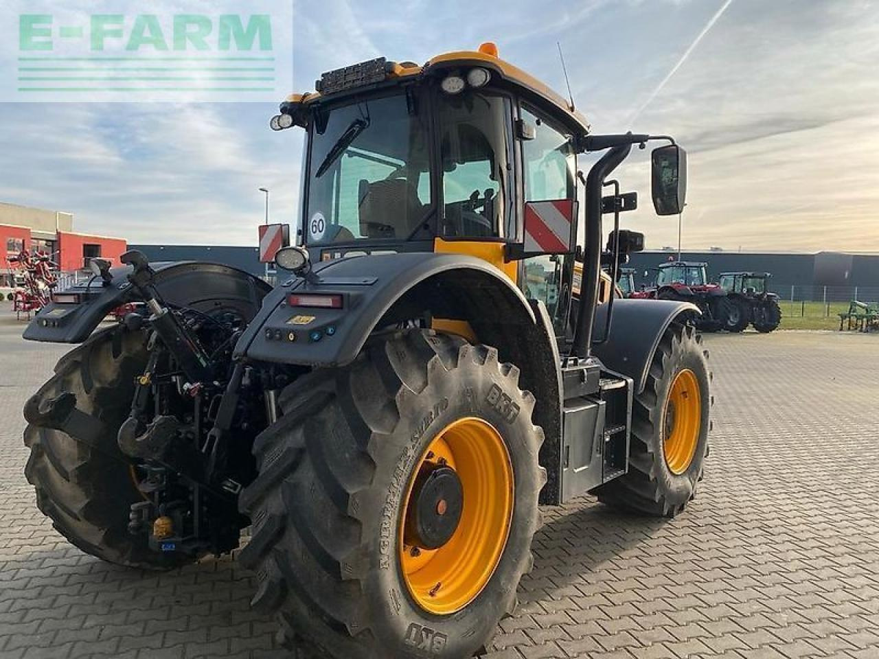 JCB 4220 fatsrac - Трактор: снимка 5 JCB 4220 fatsrac - Трактор: снимка 5