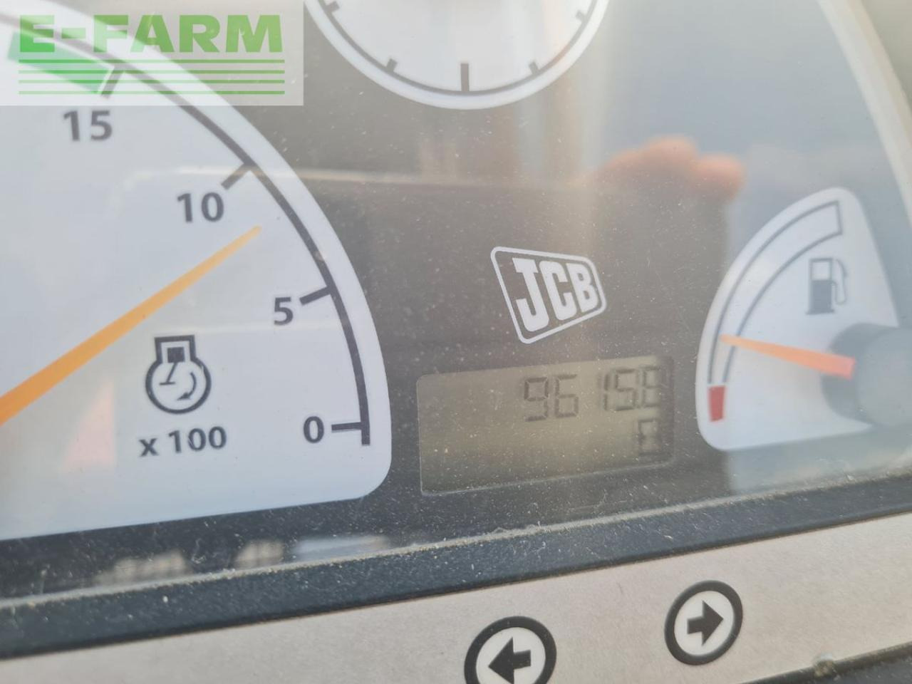 Телескопичен товарач JCB 535 95: снимка 16