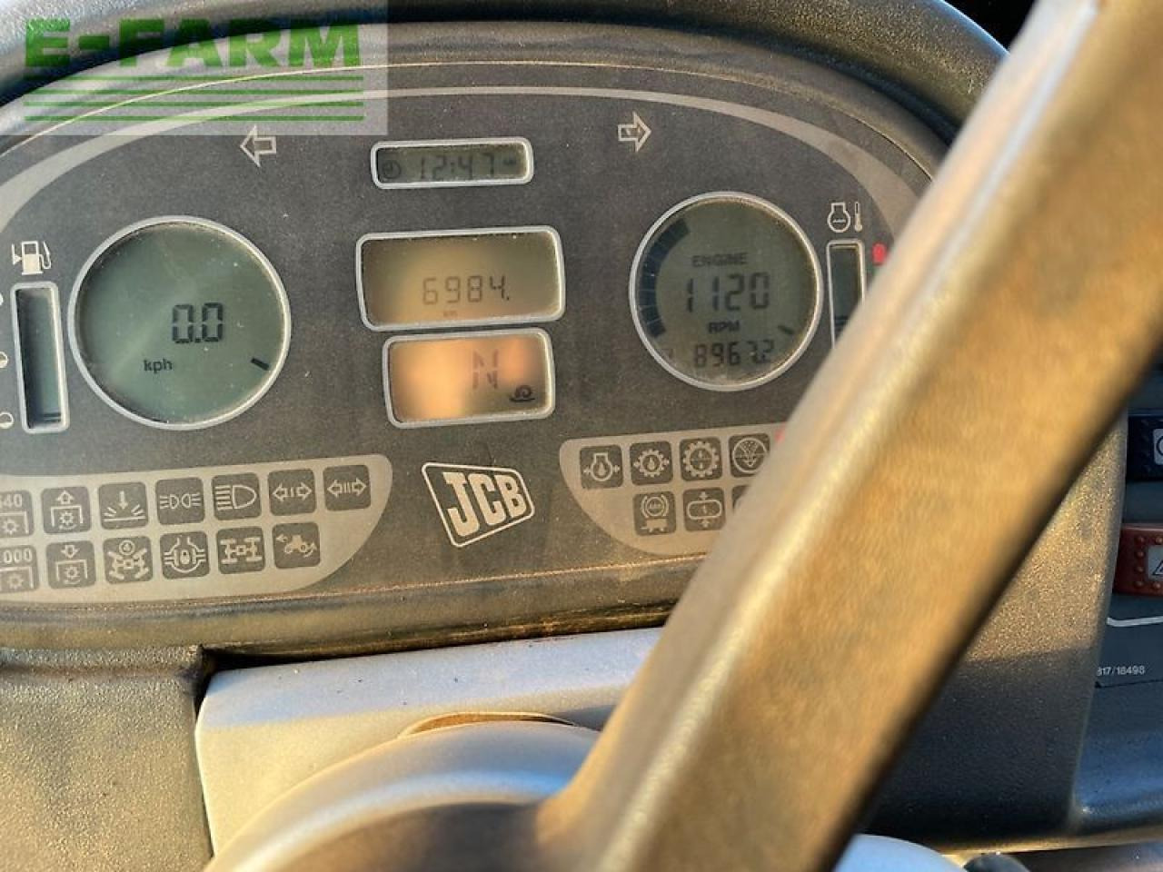 Трактор JCB fastrac 3200: снимка 16