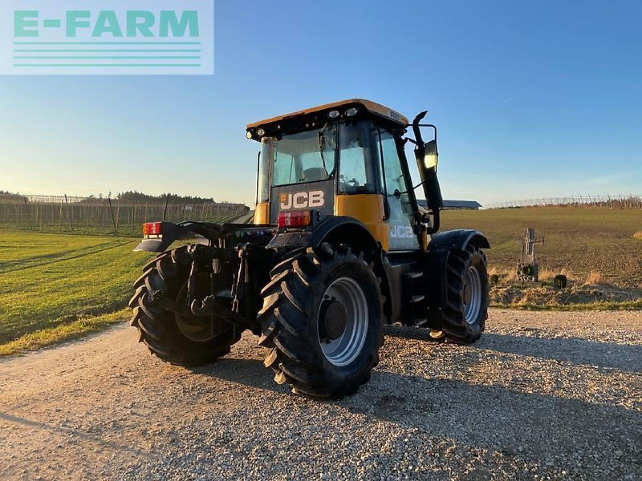 Трактор JCB fastrac 3200: снимка 8