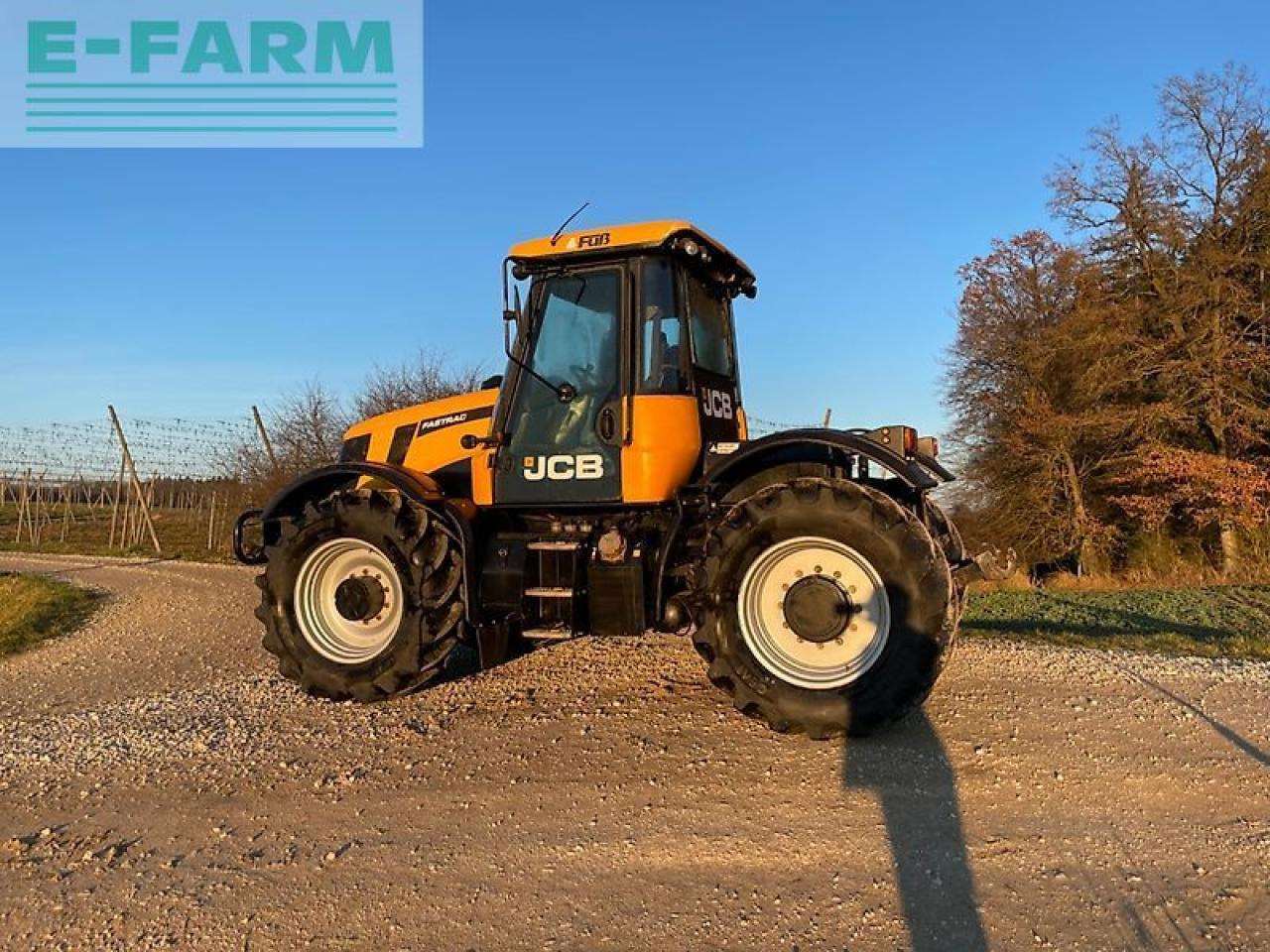 JCB fastrac 3200 - Трактор: снимка 3 JCB fastrac 3200 - Трактор: снимка 3