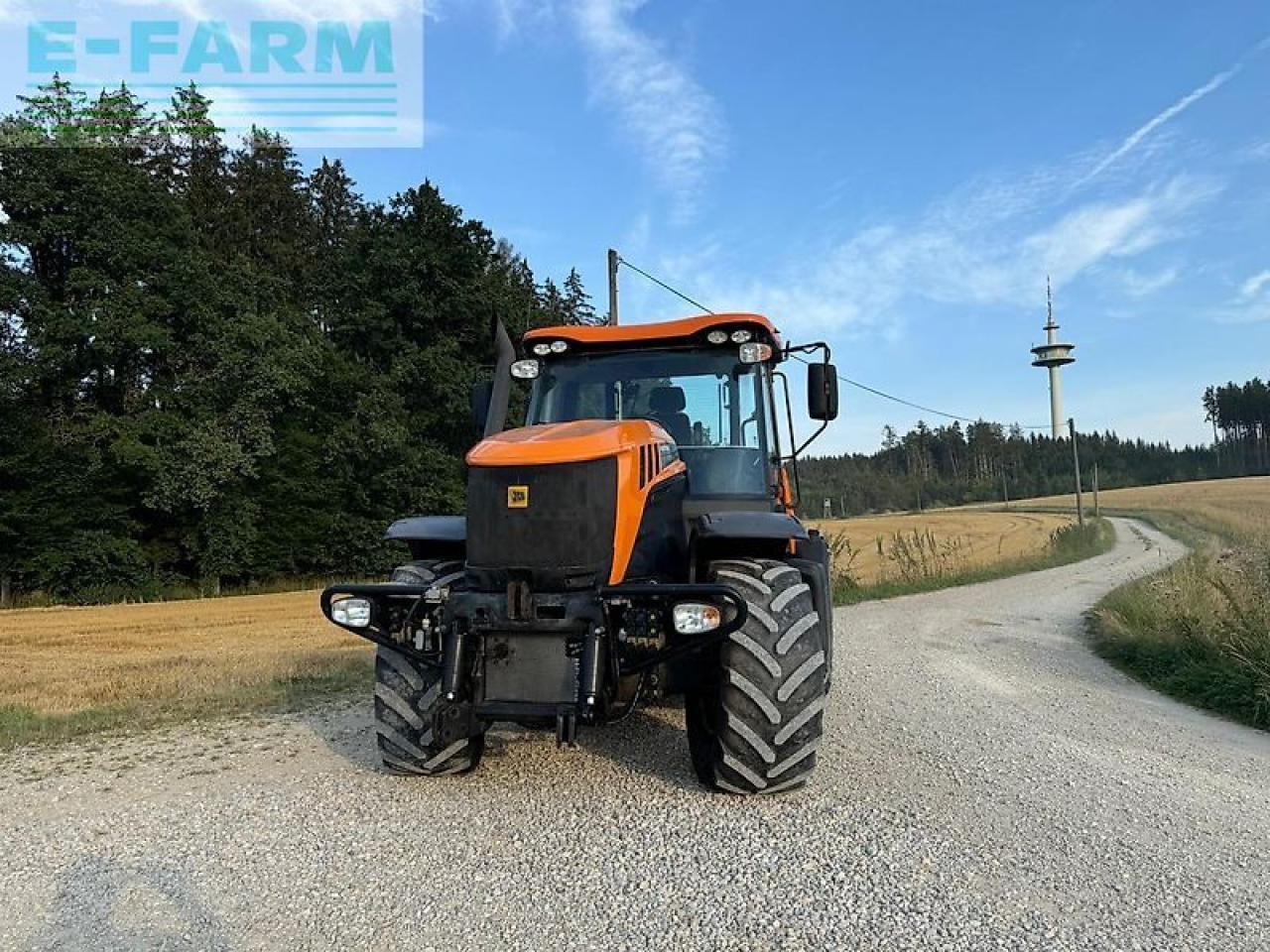 JCB fastrac 3200 xtra sisu - Трактор: снимка 2 JCB fastrac 3200 xtra sisu - Трактор: снимка 2
