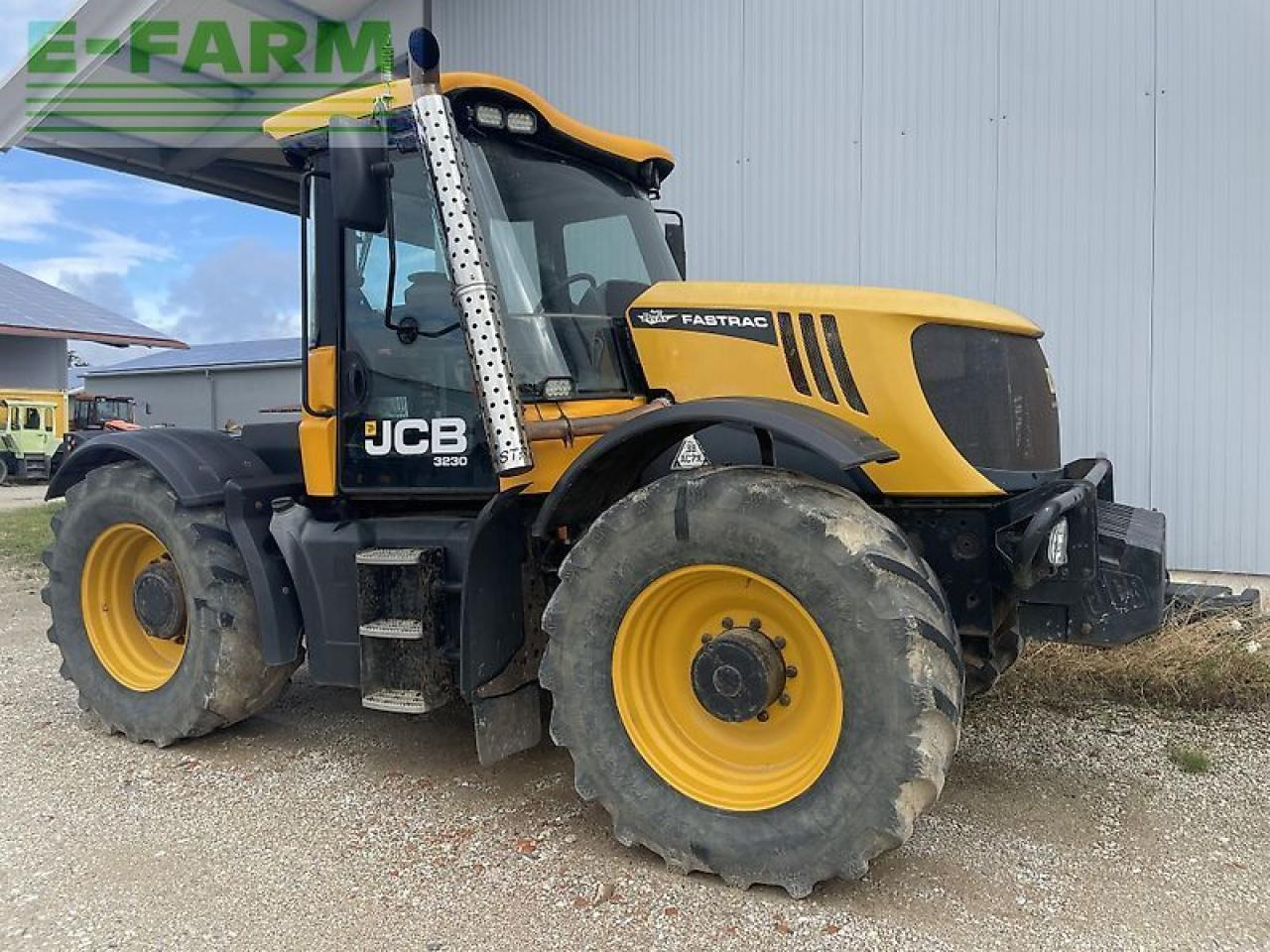 JCB fastrac 3230 - Трактор: снимка 1 JCB fastrac 3230 - Трактор: снимка 1