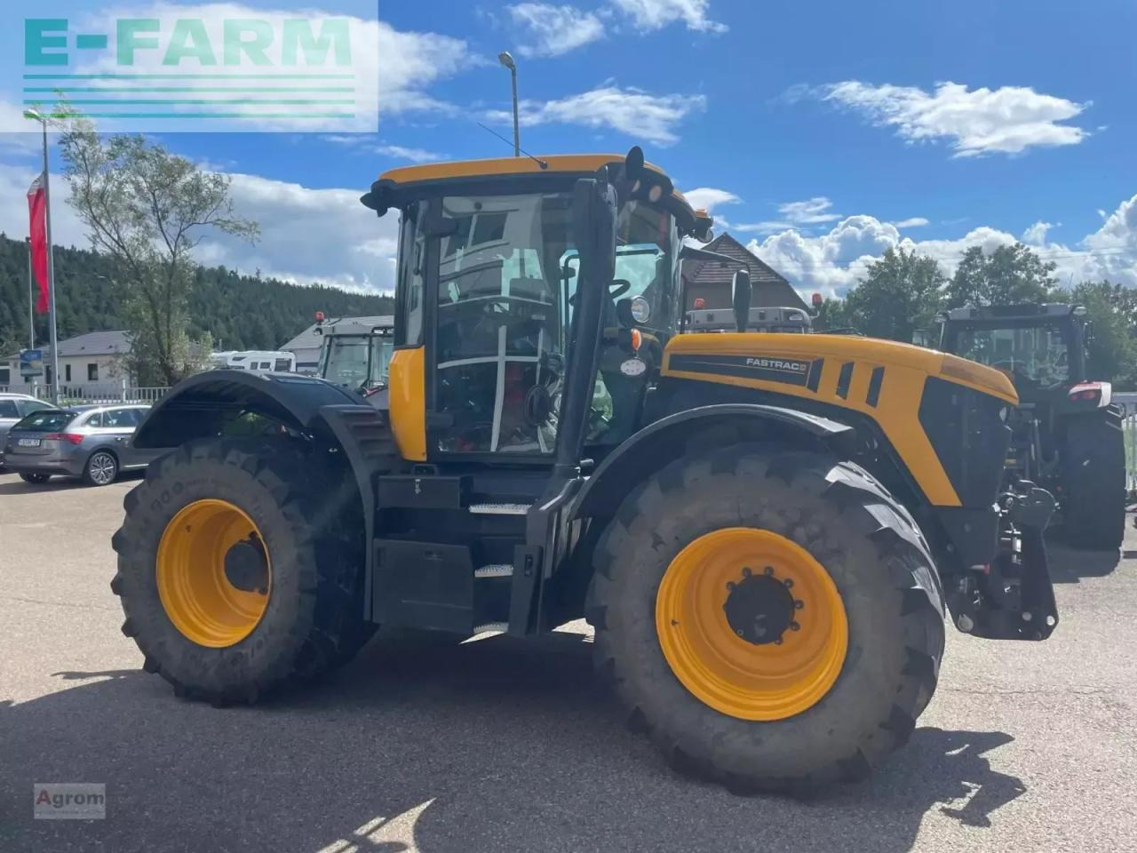 JCB fastrac 4220 - Трактор: снимка 5 JCB fastrac 4220 - Трактор: снимка 5