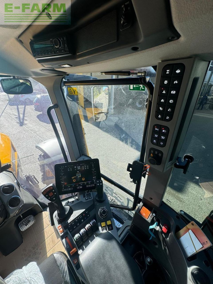 JCB fastrac 4220 icon - Трактор: снимка 3 JCB fastrac 4220 icon - Трактор: снимка 3