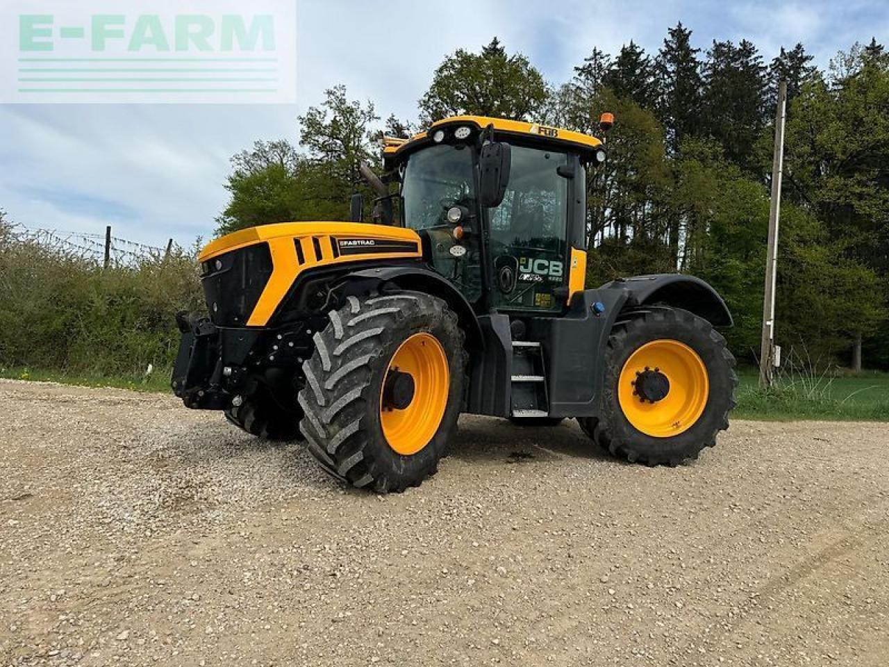 JCB fastrac 4220 pro - Трактор: снимка 1 JCB fastrac 4220 pro - Трактор: снимка 1