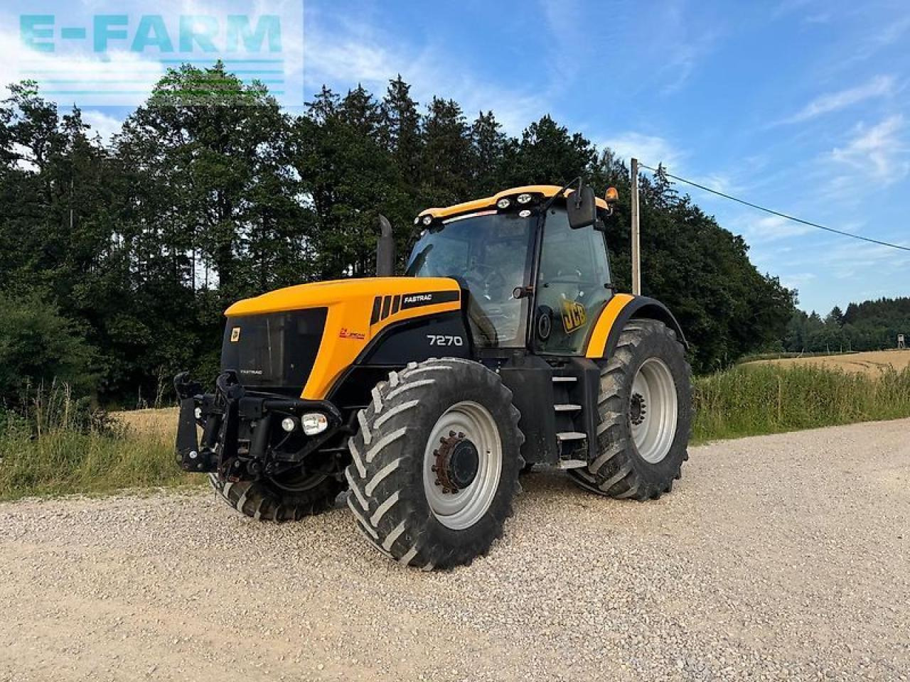 JCB fastrac 7270 p-tronic - Трактор: снимка 2 JCB fastrac 7270 p-tronic - Трактор: снимка 2