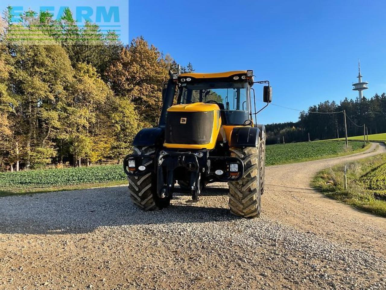 JCB fastrac 8250 - Трактор: снимка 2 JCB fastrac 8250 - Трактор: снимка 2