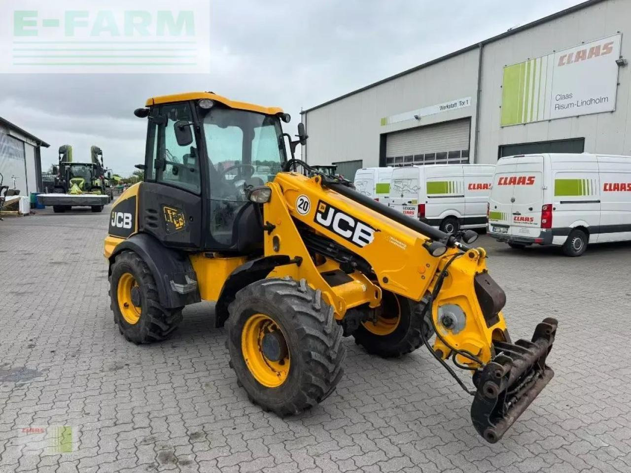 JCB tm 220 agri tele - Мини багер: снимка 2 JCB tm 220 agri tele - Мини багер: снимка 2