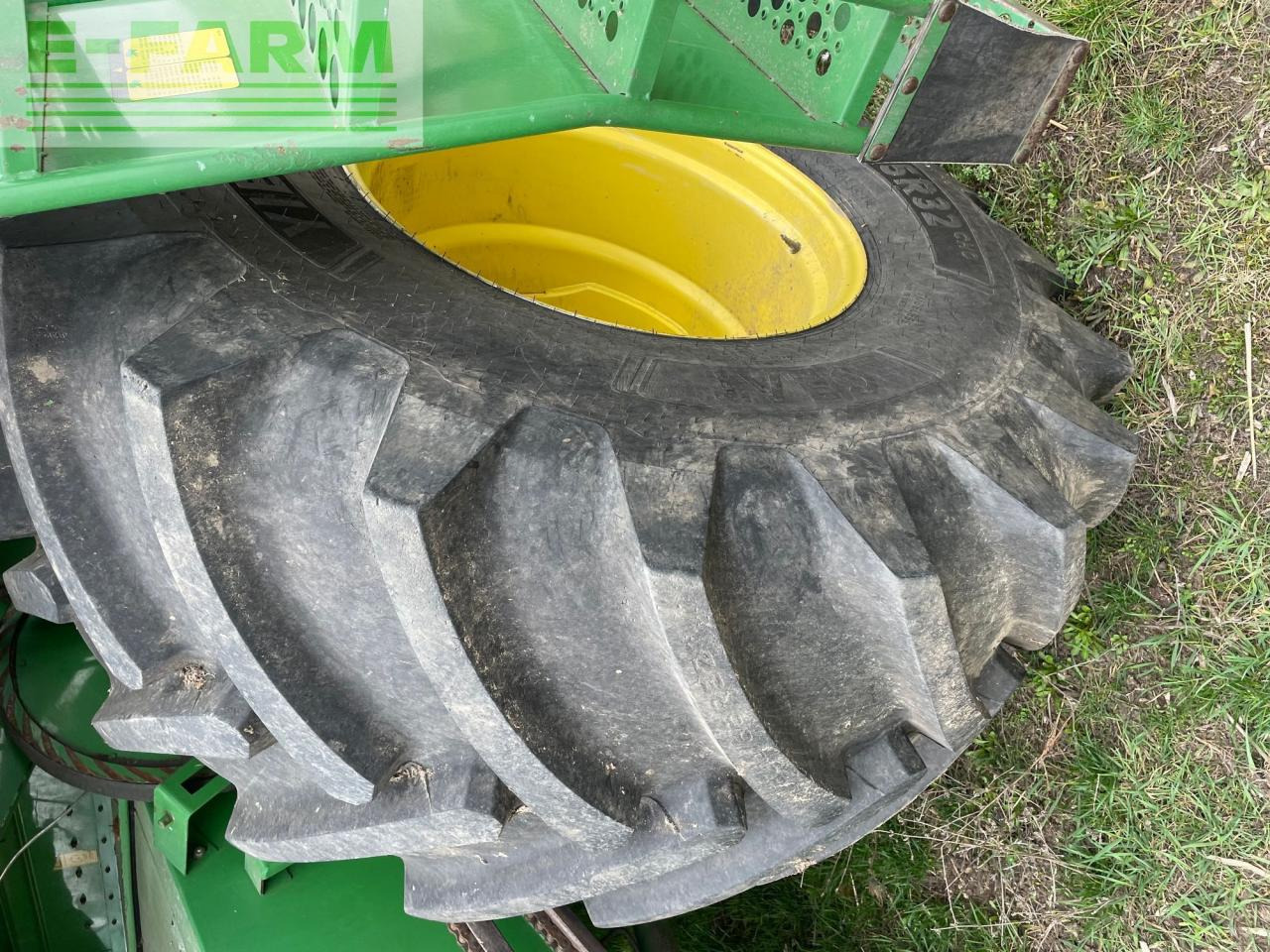 Зърнокомбайн John Deere 1550 WTS: снимка 6